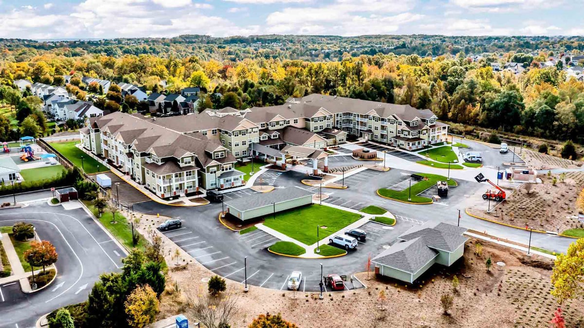 Exterior view of Capitol Ridge Gracious Retirement Living